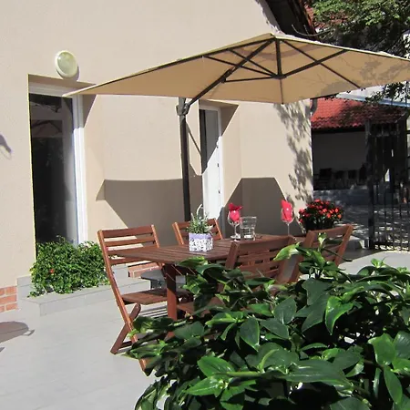 Apartment Topolino Heviz